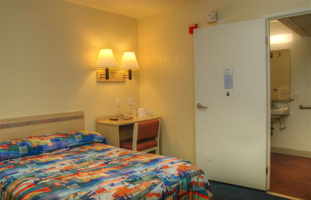 Motel 6-Springfield, Or - Eugene North Room photo