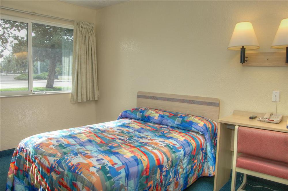 Motel 6-Springfield, Or - Eugene North Room photo
