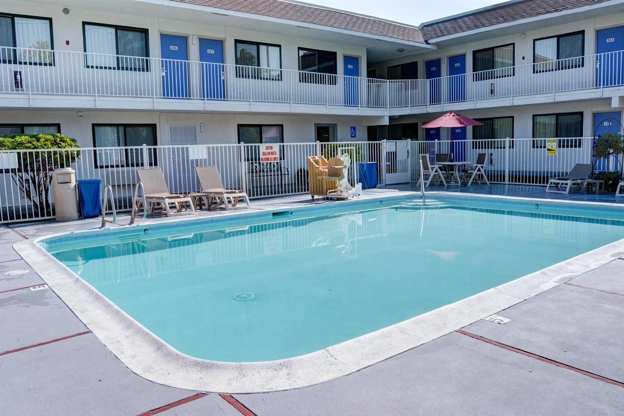 Motel 6-Springfield, Or - Eugene North Exterior photo
