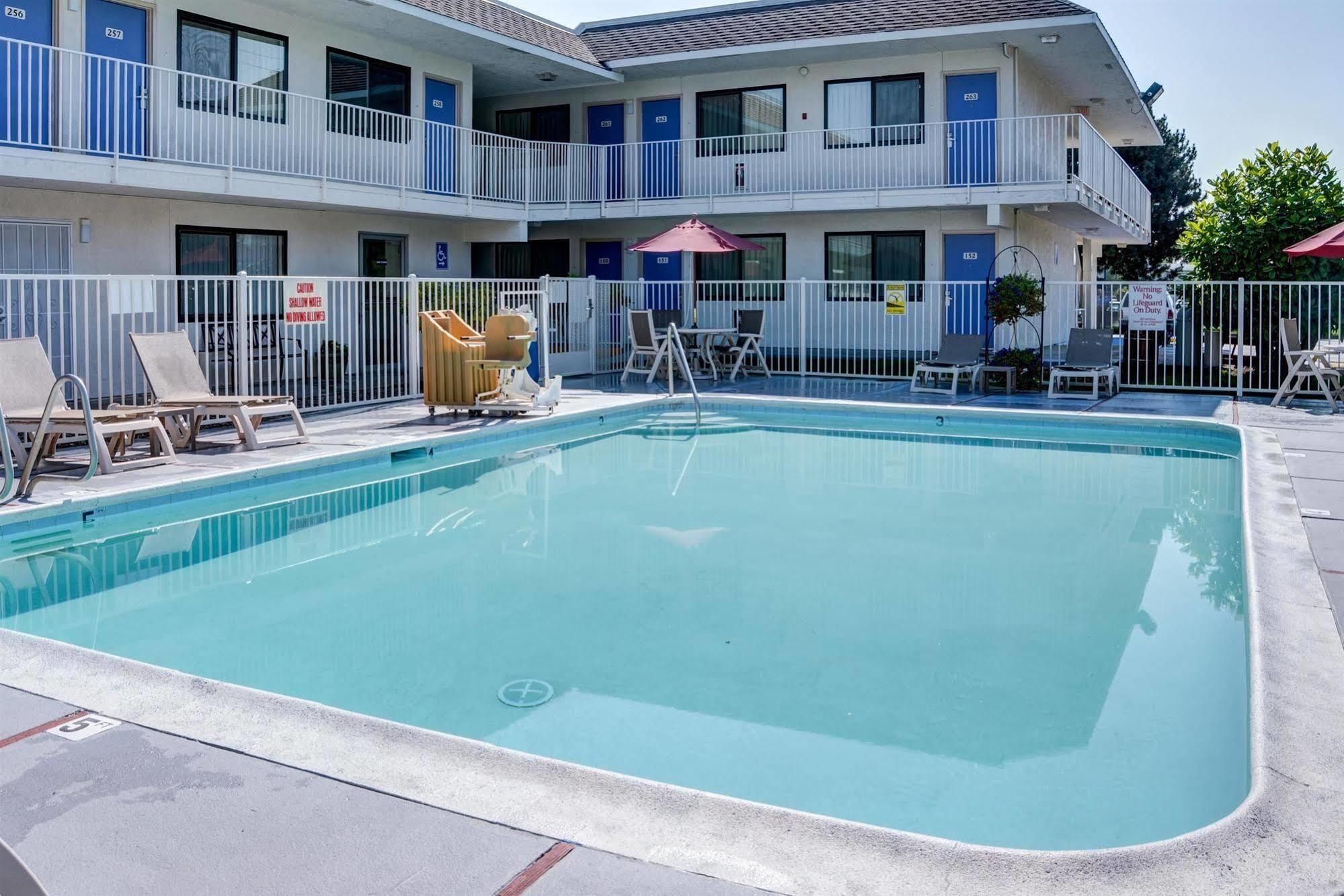 Motel 6-Springfield, Or - Eugene North Exterior photo